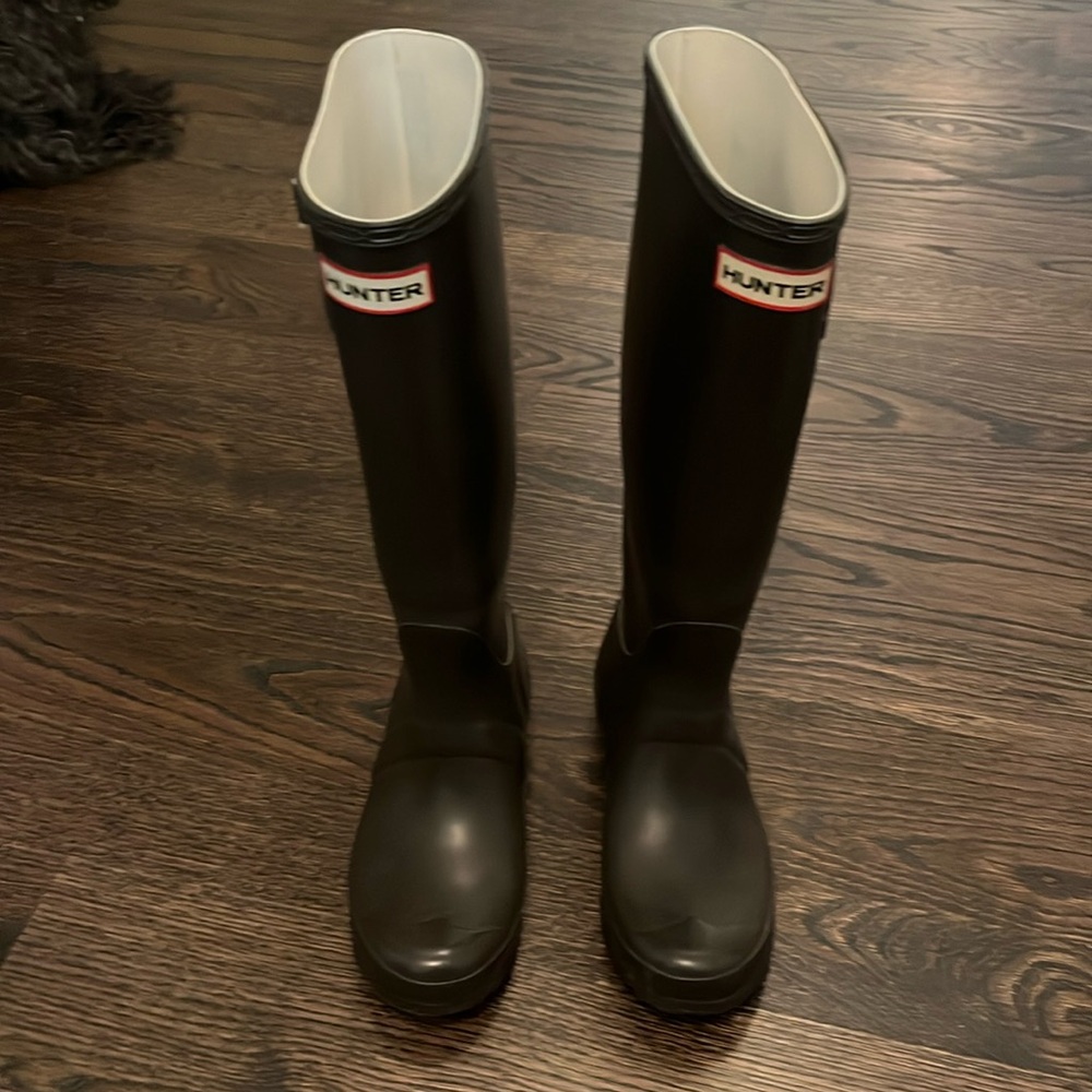Greyish/green long hunter boots